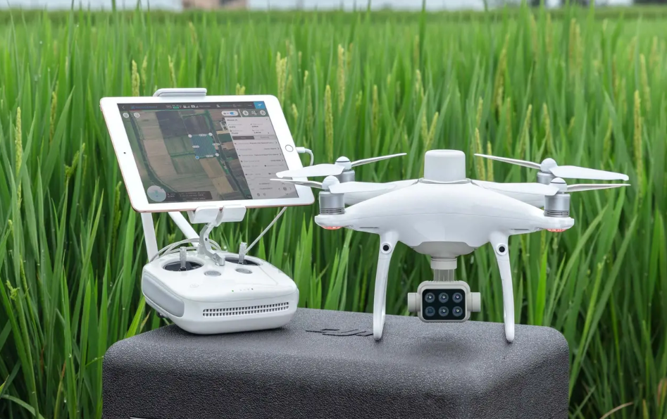 How to choose the appropriate type of drone according to different operational requirements？ Key consideration factors？