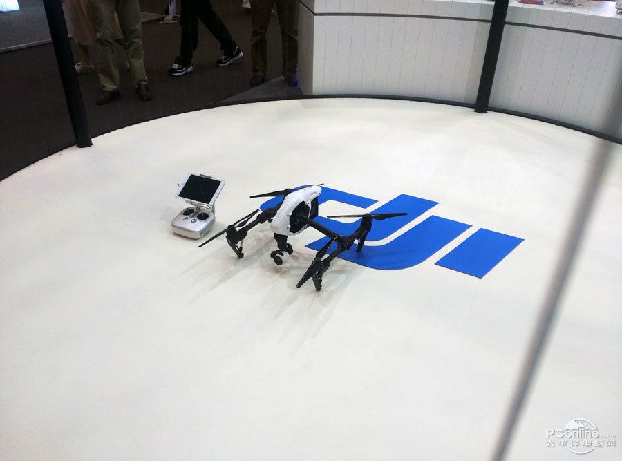 What are the teaching contents to cultivate emergency response capabilities in drone training？