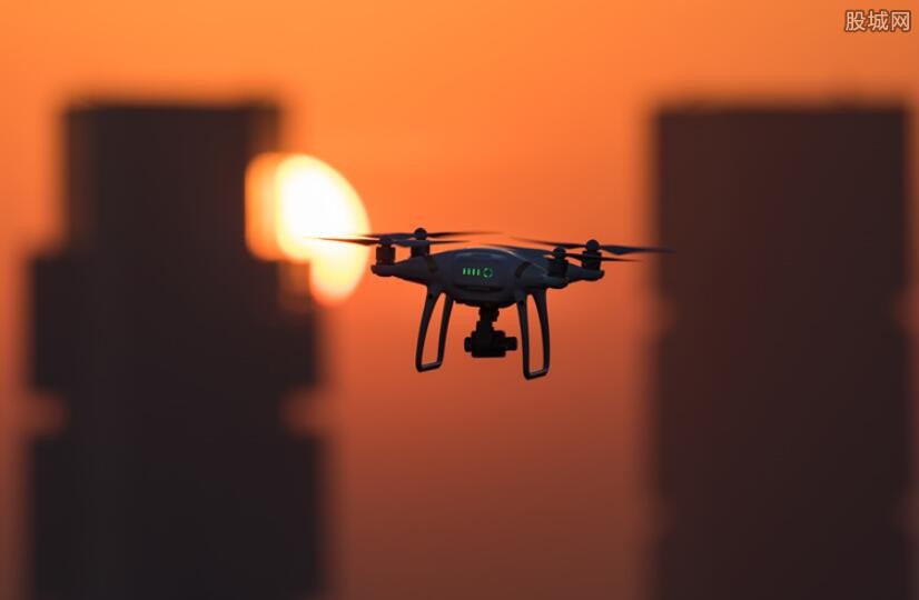 How to improve efficiency through innovative applications of drones in logistics and warehousing？