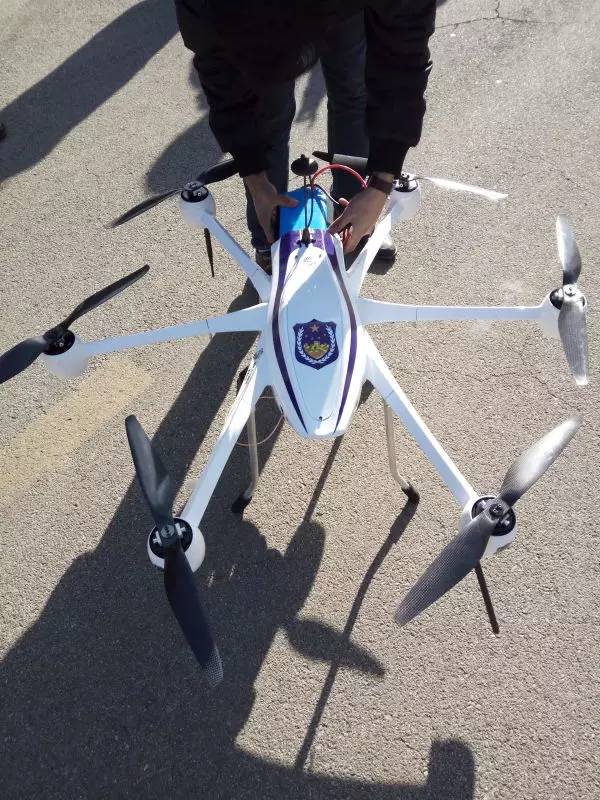 The manufacturing process of composite materials for drones, a key link to improve their performance？
